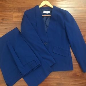 New York and Co. Jacket and Pant Suit